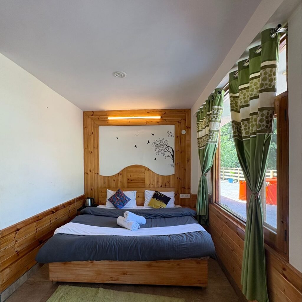pure veg hotel in manali